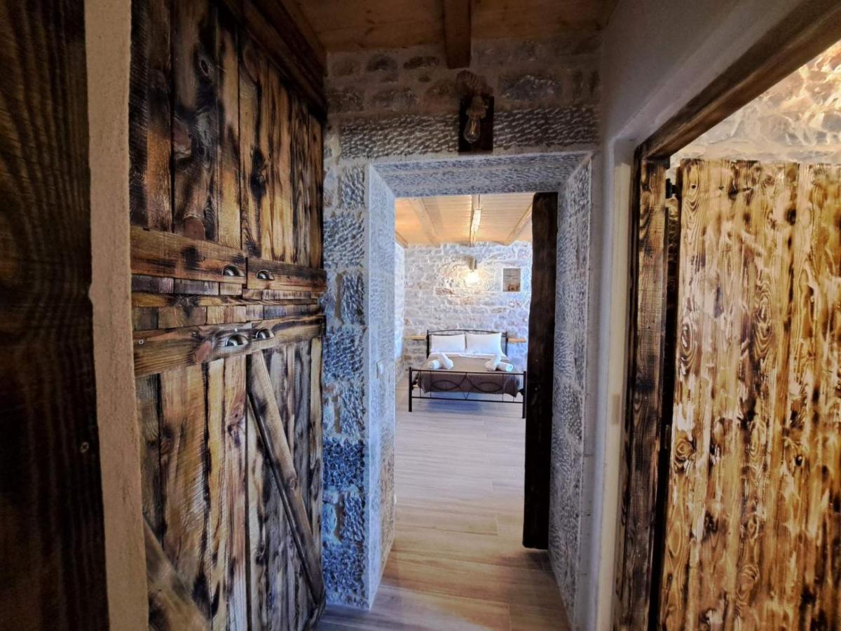 Suite Of Villa Lagkadaki Argilia エクステリア 写真